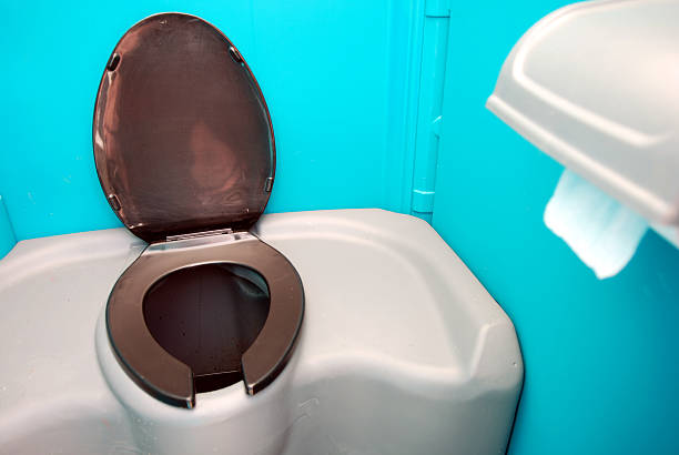 Best Portable restroom trailer rental  in Welsh, LA